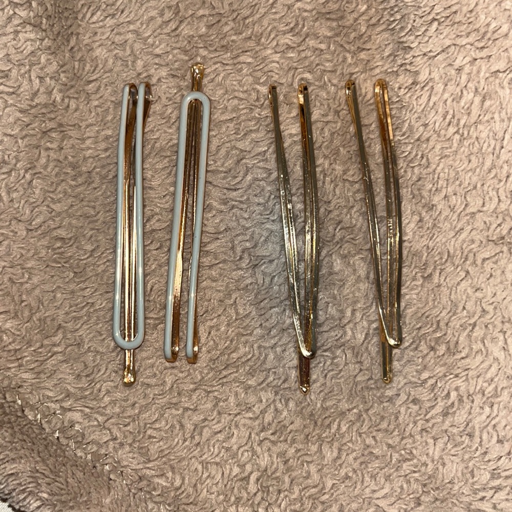 Hair clips